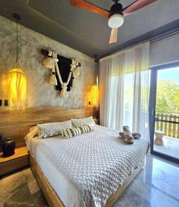 Playa Paraiso Apartamento | Designer Cave Condo with Beach Club included - Hotel Zone Tulum