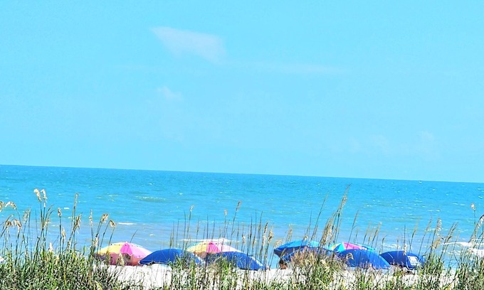 Ash Condominio | Direct OCEANFRONT View- Ocean Pier1 -2-bd/2 bath N. Myrtle Beach, Windy Hill!