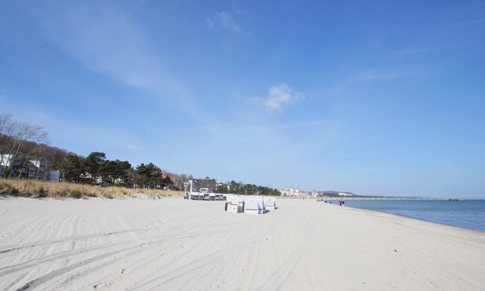 Binz Apartamento | Directly on the beach promenade, balcony with sea view - Aparthotel Ostsee FeWo 15