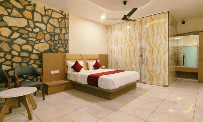 Waghoriya Hotel | Divydrashti Resorts