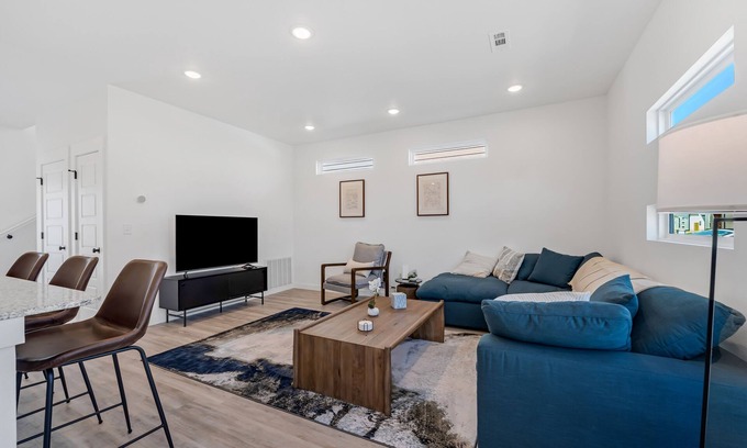 Centerton Casa | Dog Parks Museums Walking and Biking Trails