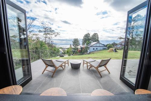 Futo Villa | Doggo伊豆 愛犬と過ごす最高の時間の為に造られた貸切宿。温泉、プライベートドッグランで最高の一時を。