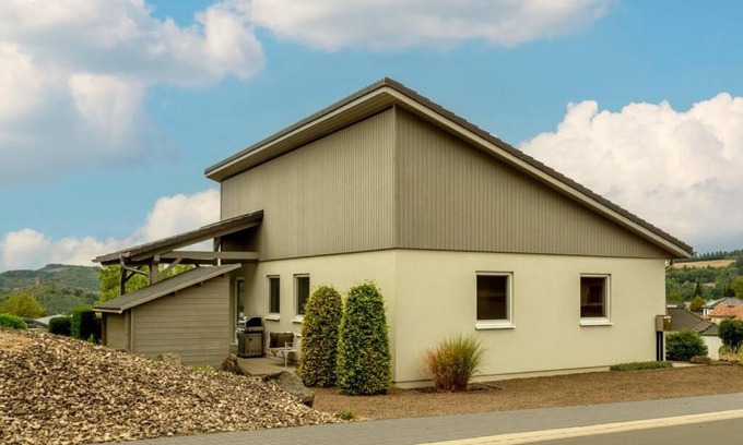 Gerolstein Casa | Dolomites Bungalow Eifelsteig w view Terrace BBQ