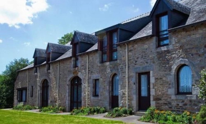 Riec-sur-Belon Hotel | Domaine De Kerstinec