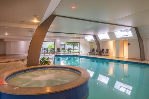 Saint-Meloir-des-Ondes Hotel | Domaine du Limonay, The Originals Collection