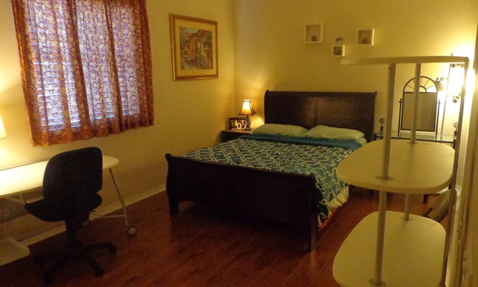 Lancaster Villa | Don Room 3