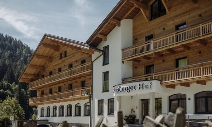 Dienten am Hochkoenig Casa | Doppelzimmer mit Zusatzbett; Dusche 1-3 Nächte - Hotel Salzburger Hof