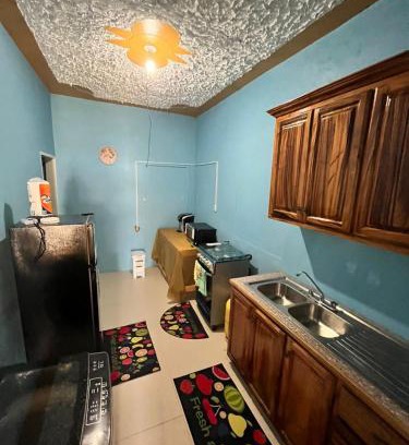 May Pen Apartamento | Doreen Ranch