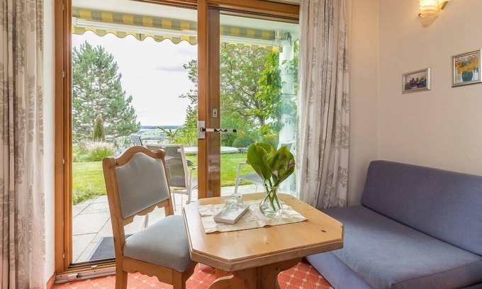 Gailingen Apartamento | Double room 4, with shower and WC