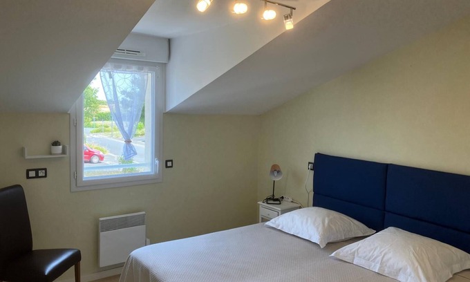 Beaupreau Cama Y Desayuno | Double room - 1 or 2 people - Greg House 49 BnB up to 7 people