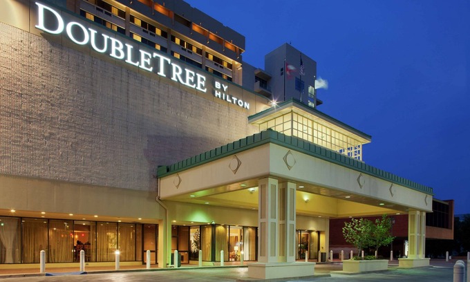 Downtown Little Rock Hotel | DoubleTree by Hilton Little Rock