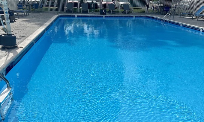 Linthicum Heights Hotel | DoubleTree Hotel Baltimore - BWI Airport