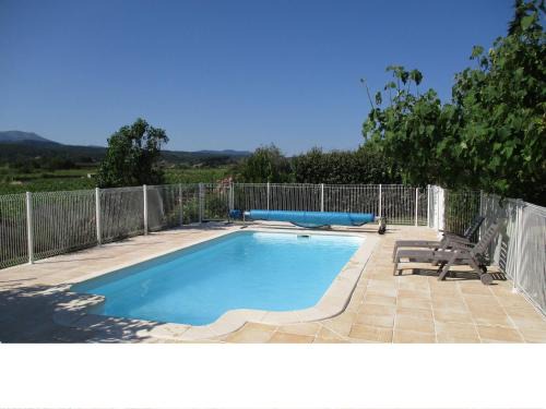 Les Ollieres-sur-Eyrieux Apartamento | Douceur Di'vignes - Appt avec piscine