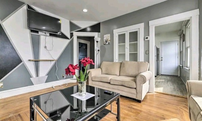 Center Casa | Downtown and secluded