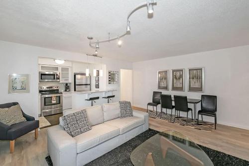 Downtown Atlanta Casa | Downtown Condo Walk to GWCC and Coca-Cola