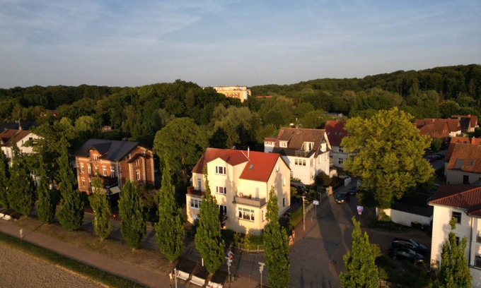 Zippendorf Apartamento | Dream location on Lake Schwerin - apartment right on the beach - 20 steps to the sandy beach