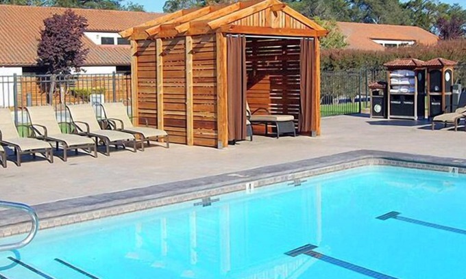Santa Cruz Hotel | Dreamy Santa Cruz Hideaway: Fireside, Pool, & Trail Adventures Await | 4 Rooms