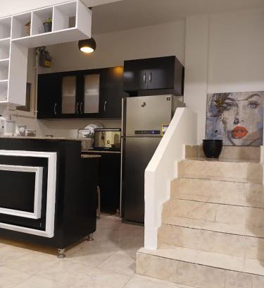 Sheikh Zayed City Chalet De Esquí | Dublex Studio with a backyard in Sheikh Zayed