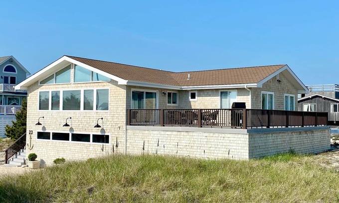 West Hampton Dunes Casa | Ocean Beach 4 habitaciones - recientemente renovado