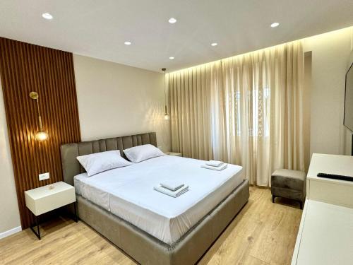 Tirana Hotel | E&R Apartments at Myslym Shyri