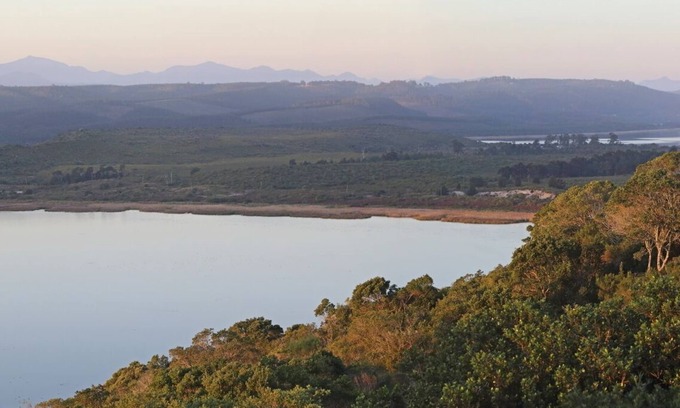 Sedgefield Complejo | Eagles Nest Resort en Garden Route tiene espectaculares vistas al lago y a la montaña