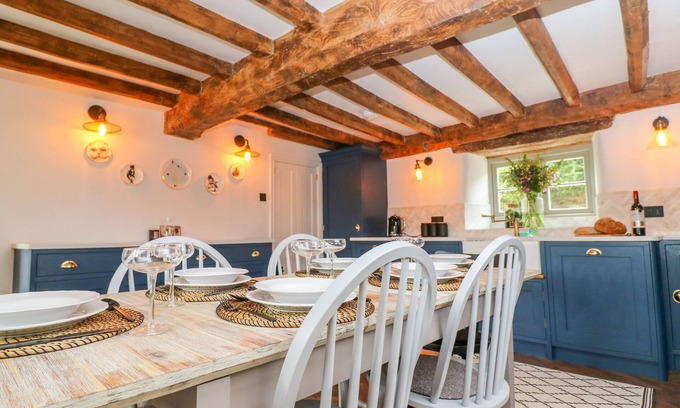 South Leigh Cabaña | Easter Cottage