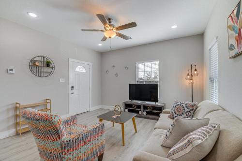 Northeast Houston Casa | Easy Interstate Access Quiet Houston Home!