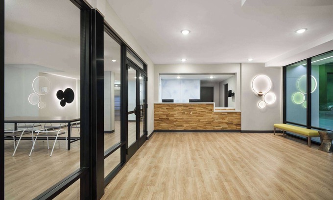 Johnson City Hotel | Echo Suites Extended Stay By Wyndham Johnson City Medical Cr