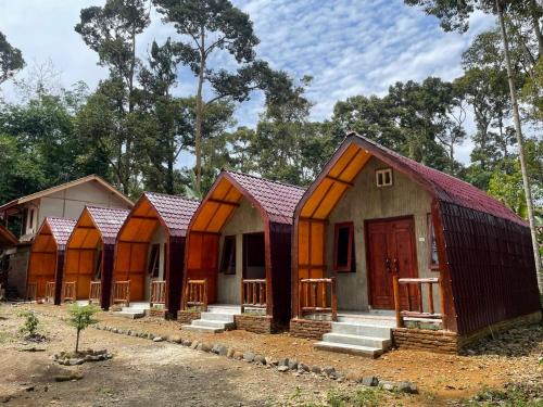Bohorok Hotel | Ecotourism Bukit Lawang Bungalow