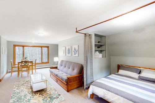 Stowe Area Hotel | Edson Hill Getaway #4