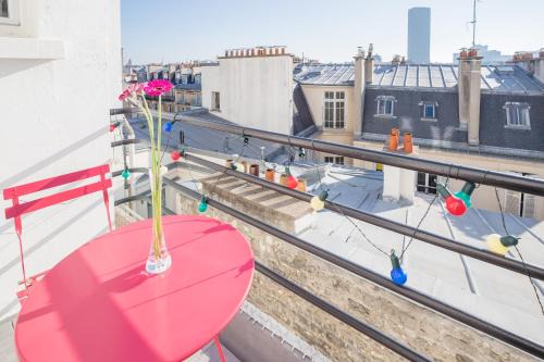 Quartier de l'Ecole-Militaire Casa | Eiffel tower view and terrace