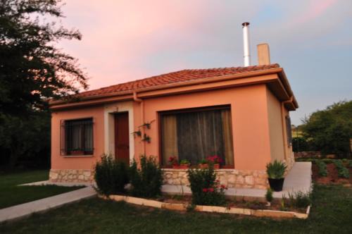 Santibanez del Val Casa | El Jardin de Manuela