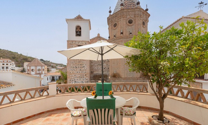 El Borge Chalet De Esquí | El Porton - Dos Habitaciones Chalet, Capacidad 4