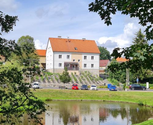 Skalna Apartamento | Ela Apartments Farní