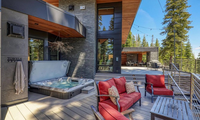 Ponderosa Palisades Casa | Elegance at Schaffer's Mill - Luxury Residence- Private Hot Tub - Pets Considered