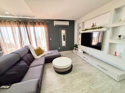 Il-Balluta Apartamento | Elegant 2 Bedroom Penthouse St Julians STJ110