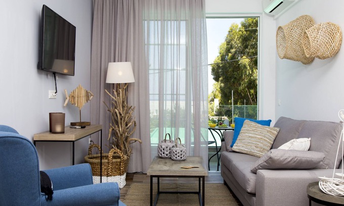 Ixia Casa | Elenis Philoxenia