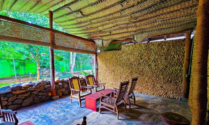 Udawalawa Hotel | Elephant Paradise Safari Lodge