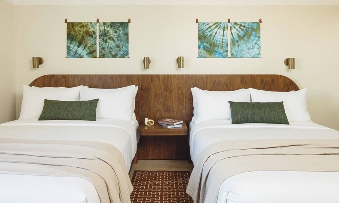 East Bank Hotel | Elevated Elegance: Experience Downtown Nashville! Near Broadway