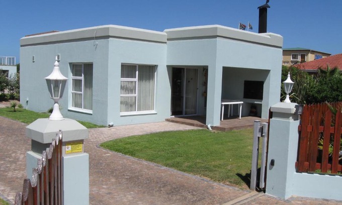 Myoli Beach Casa | Elfransa Beach Cottage