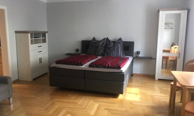 Mucheln Apartamento | "elise" Apartments Nr.1 2019 Hochwertig Eingerichtetes Apartment
