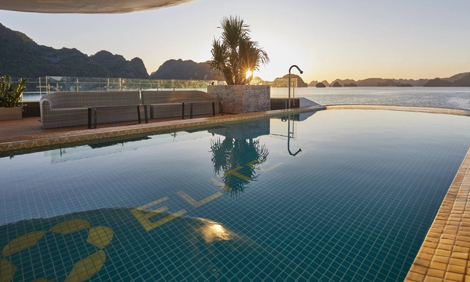 Ha Long Alquiler De Eote | Elite of the Seas
