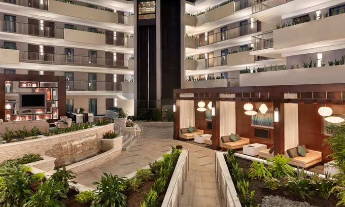 College Park Hotel | Embassy Suites by Hilton Atlanta Airport