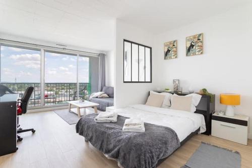 Mons-en-Baroeul Apartamento | En hauteur, au pied du métro & 7mn du centre Lille