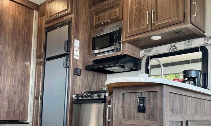 Seville Casa | Enjoy Pine Island Magnificent Scenery! With Beautiful Waterfront and Playground!