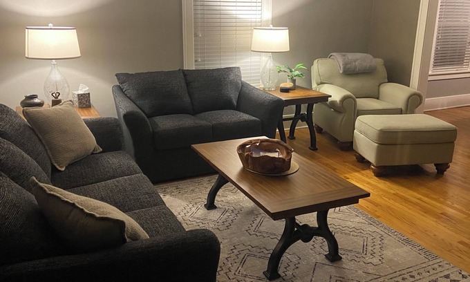 North East Apartamento | Entire home in North East, Pennsylvania