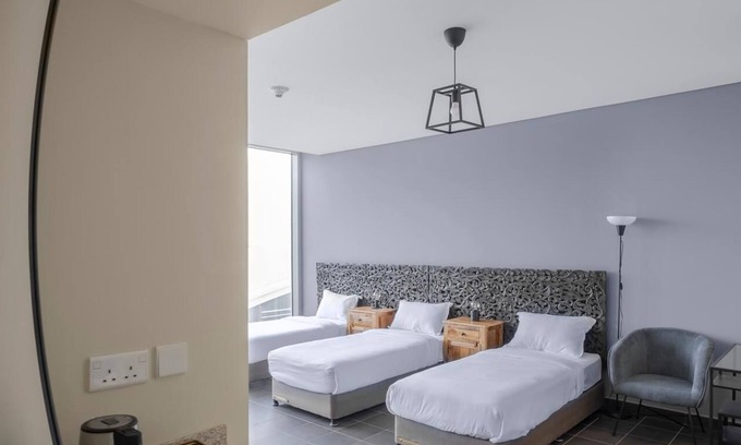 Trade Centre 1 Hotel | ES Studios