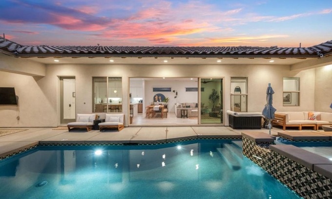La Quinta Casa | Escape to Paradise in New PGA West Villa w private pool