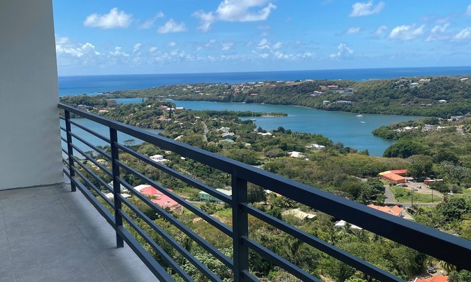 Westerhall Apartamento | Escape360 Condo 2 - Sea Views, Luxurious & Modern