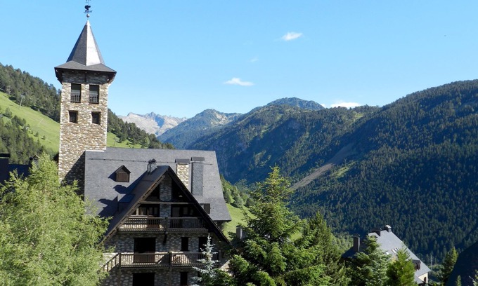 Beret Apartamento | Esquiros by FeelFree Rentals